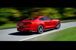 2015 Ford Mustang back