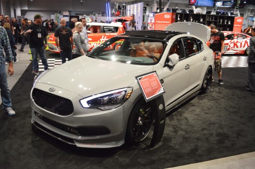 2015 Kia K900 Performance (1)