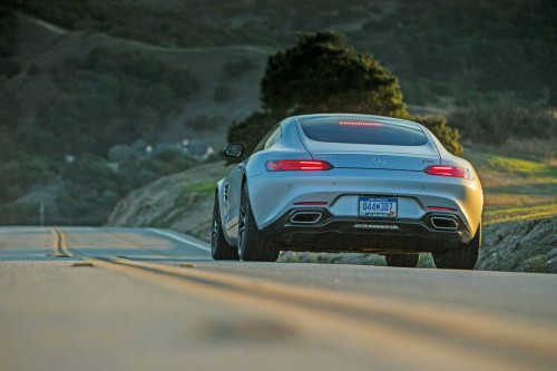 آغاز دوئل: مرسدس AMG GT در برابر پورشه 911 1