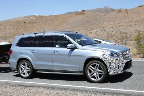 2015 Mercedes-Benz GL-Class facelift spy photo