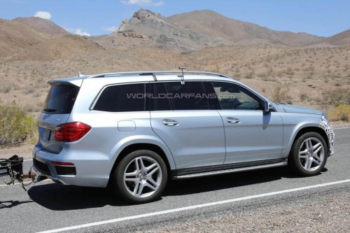 2015 Mercedes-Benz GL-Class facelift spy photo