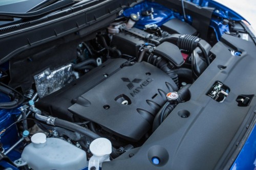 2015 Mitsubishi Outlander Sport GT 2.4 engine