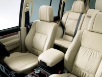 2015 Mitsubishi Pajero facelift Interior