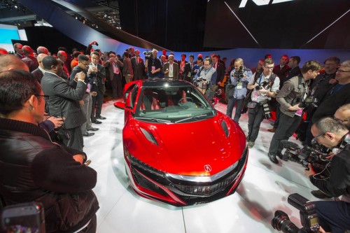 Acura NSX at 2015 NAIAS