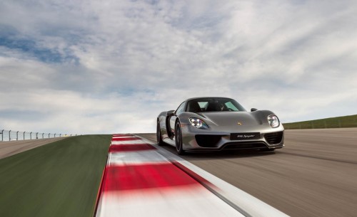 2015 Porsche 918 Spyder