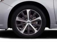 2015 Subaru Legacy wheel