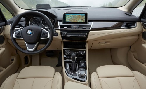 2015 BMW 225i Active Tourer Interior