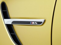 2015-bmw-m4-coupe-fender-vent-and-badge-photo-596273-s-1280x782