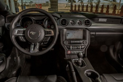 2015-ford-mustang-gt-interior