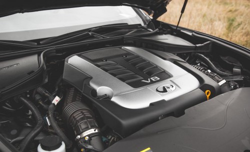 2015-infiniti-q70l-awd-v-8-engine