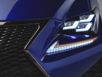 lexus-rc-f-grille-and-headllight