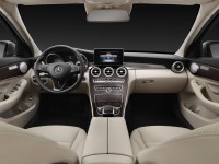 2015 Mercedes-Benz C-Class Estate Interior