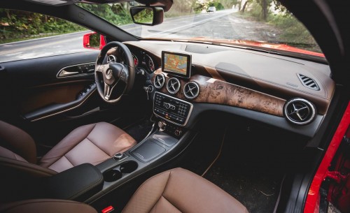 2015 Mercedes-Benz GLA250 4Matic Interior