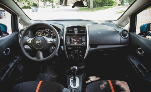 2015 Nissan Versa Note SR Interior