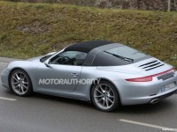 2015-porsche-911-targa-spy-shots