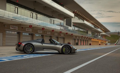 2015 Porsche 918 Spyder