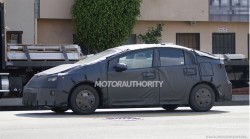 2015-toyota-prius-spy-shots_100428798_l