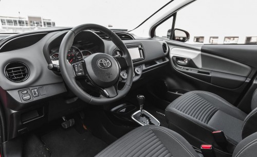 2015 Toyota Yaris SE Interior