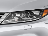 2015-volkswagen-cc-4-door-sedan-dsg-sport-tail-light