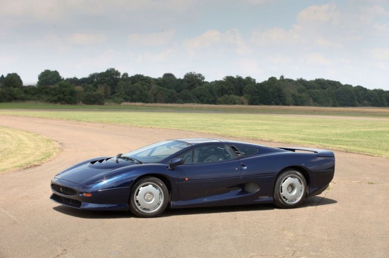 1993 jaguar XJ220