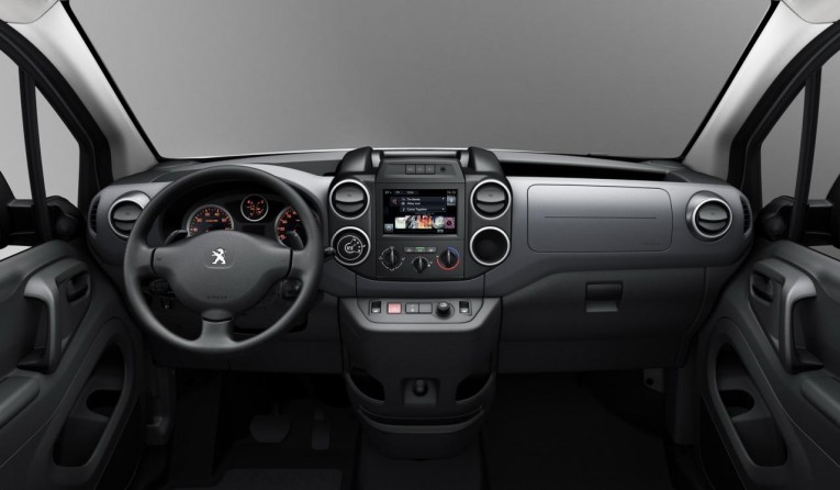 2015 Peugeot Partner Interior