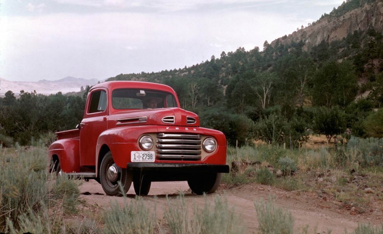 1948 Ford F-1