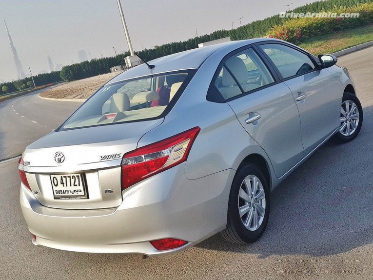 Toyota Yaris sedan 2014