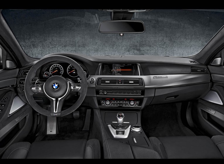 BMW M5 Jahre Edition Interior