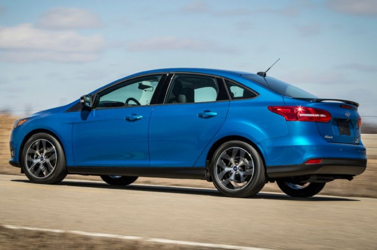 2015 ford focus sedan