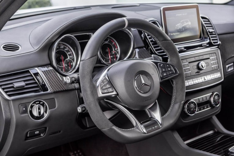 Mercedes-Benz GLE Interior