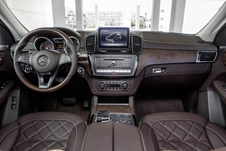 Mercedes-Benz GLE Interior