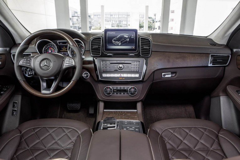 Mercedes-Benz GLE Interior