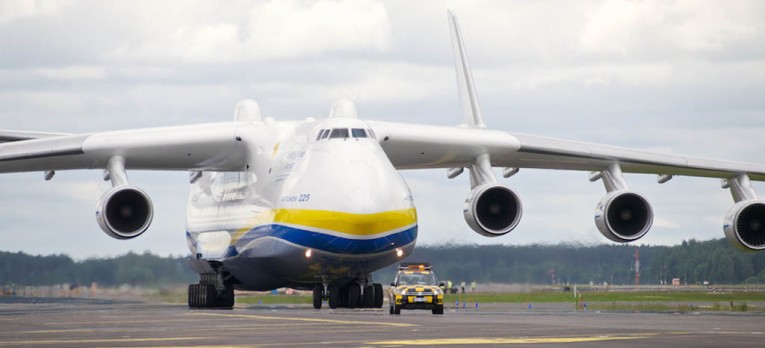 Antonov AN-225