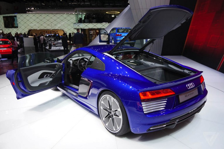 2015 Audi R8 E-TRON