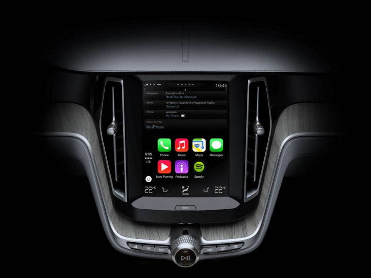 Apple CarPlay