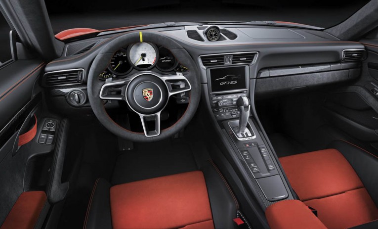 Porsche 911 GT3 RS Interior