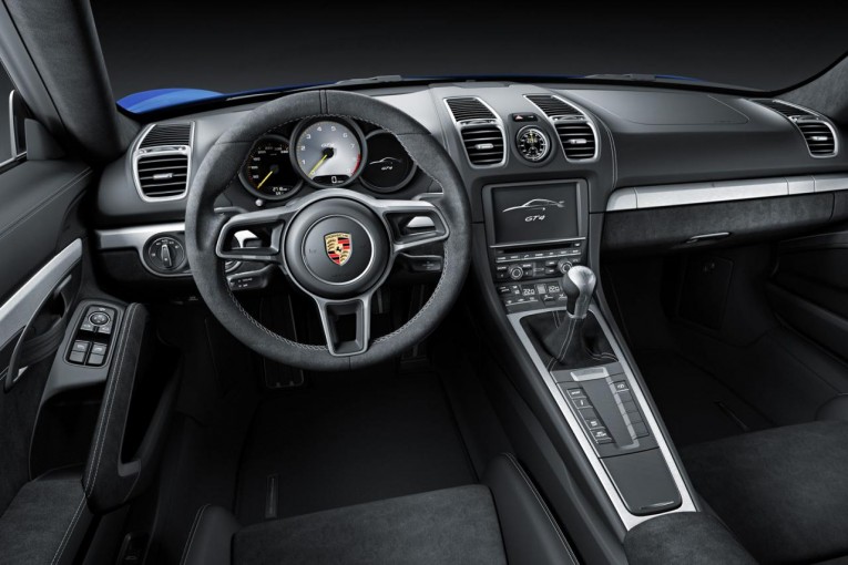 Porsche Cayman GT4 dashboard