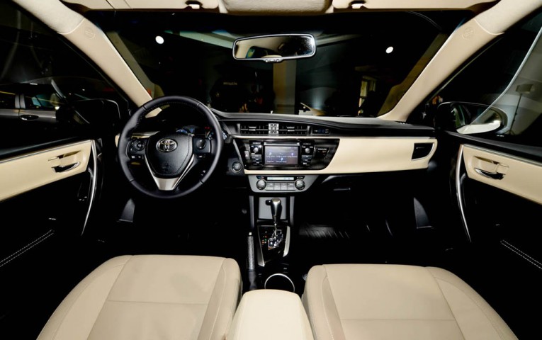 Toyota Corolla 2015 Interior