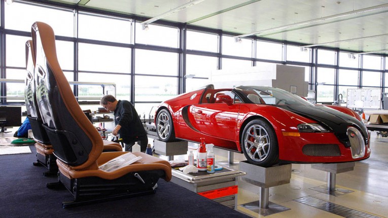 each-veyron-is-assembled-by-a-dedicated-team-of-engineers-that-work-on-one-car-at-a-time