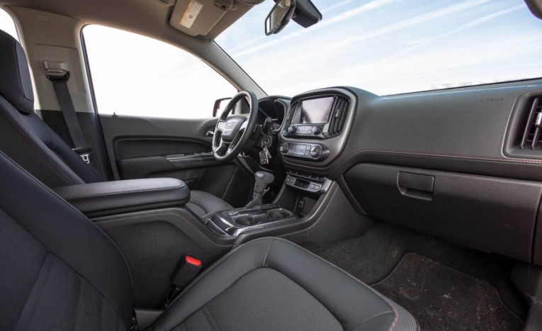 2015 GMC Canyon SLE Crew Cab Interior