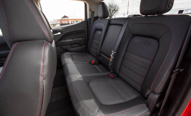 2015 GMC Canyon SLE Crew Cab Interior