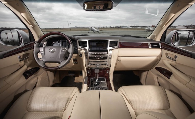 2015 Lexus LX570 Interior