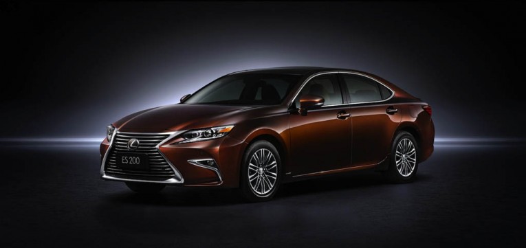 Lexus ES 2015