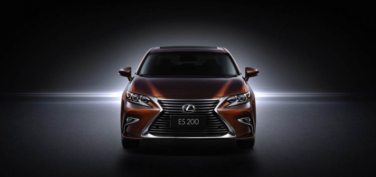 Lexus ES 2015