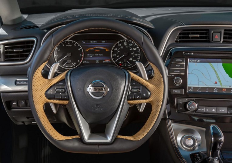 2016 Nissan Maxima Interior