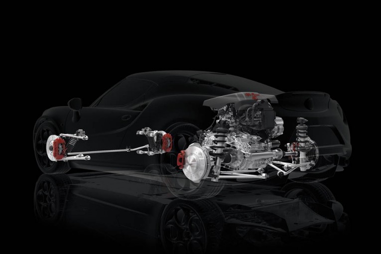 Alfa-Romeo-4C-UK-2014-Red-powertrain