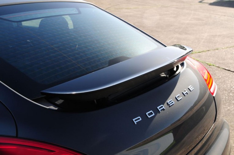 Porsche Panamera Spoiler