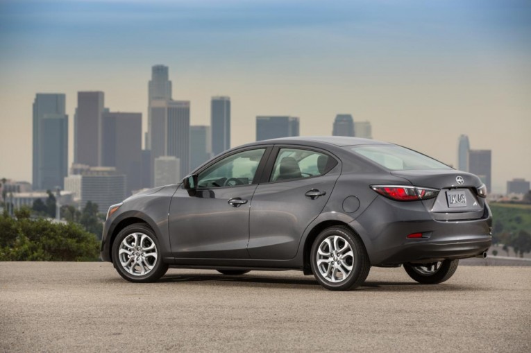 2016 Scion iA