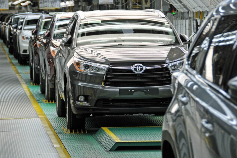 Toyota Highlander production line