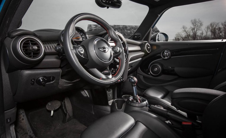 2015 Mini Cooper S Hardtop 4-door